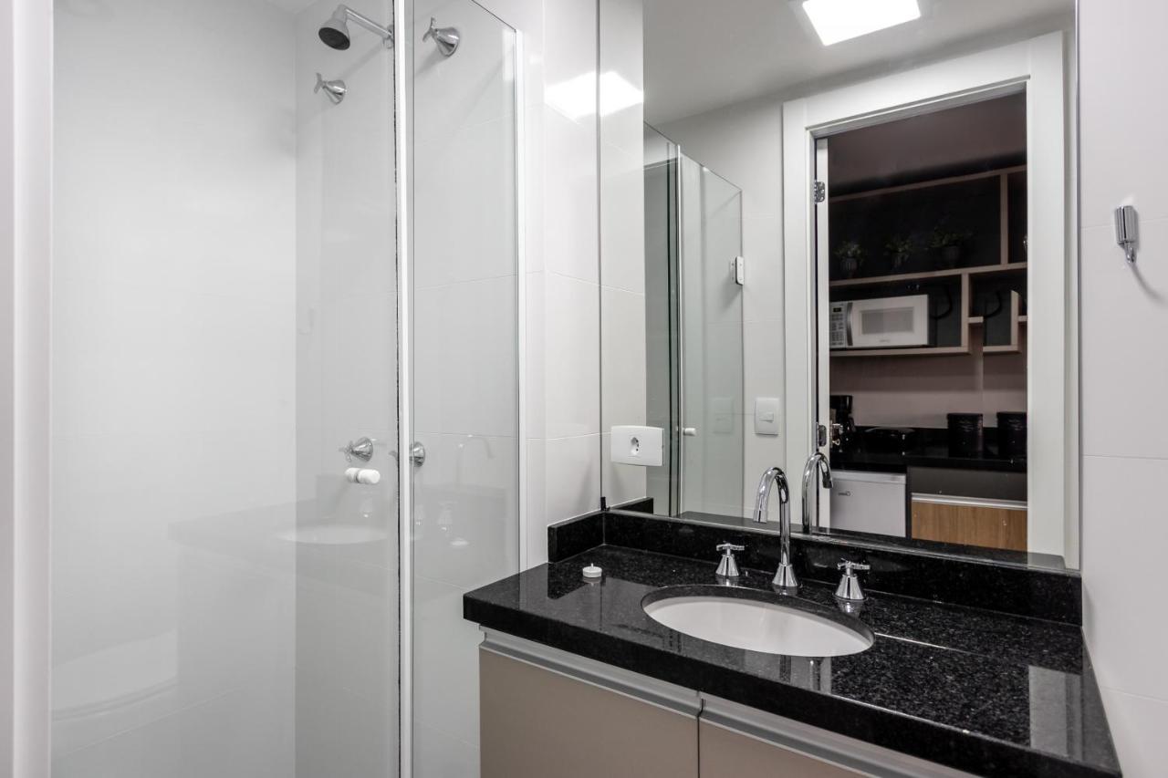 Vista Passeio Publico - Ayn027 Apartment กูรีตีบา ภายนอก รูปภาพ