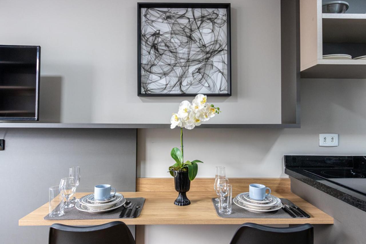 Vista Passeio Publico - Ayn027 Apartment กูรีตีบา ภายนอก รูปภาพ